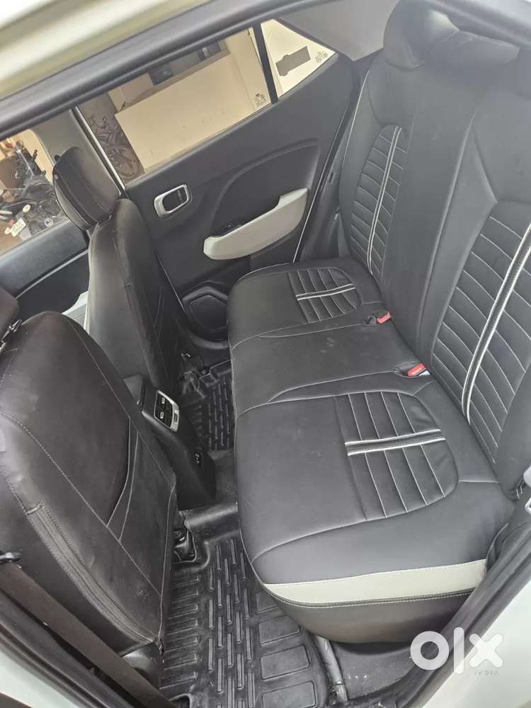 Hyundai Venue 1.2 S (o), 2022, Petrol