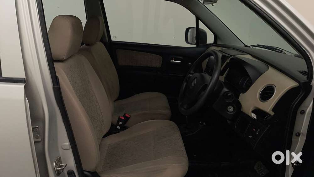 Maruti Suzuki Wagon R 1.0 Vxi Amt, 2017, Petrol