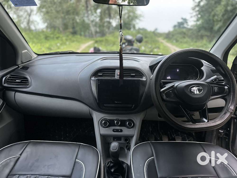 Tata Tiago 1.2 Revotron Xt Rhythm, 2024, Petrol