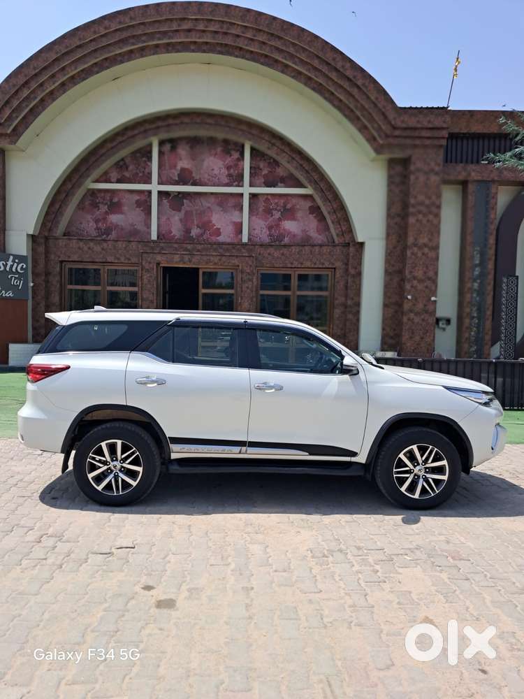 Toyota Fortuner 4x4 At 2.8 Diesel, 2021, Diesel