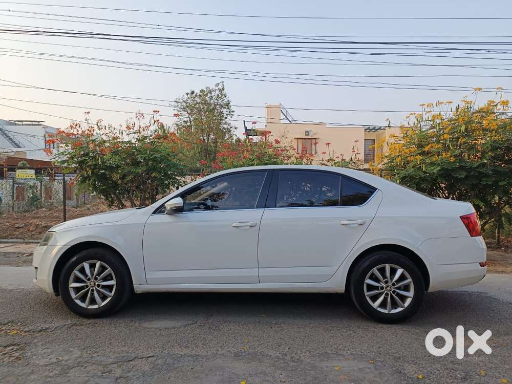 Skoda Octavia 2.0 Elegance Tdi Cr At, 2014, Diesel
