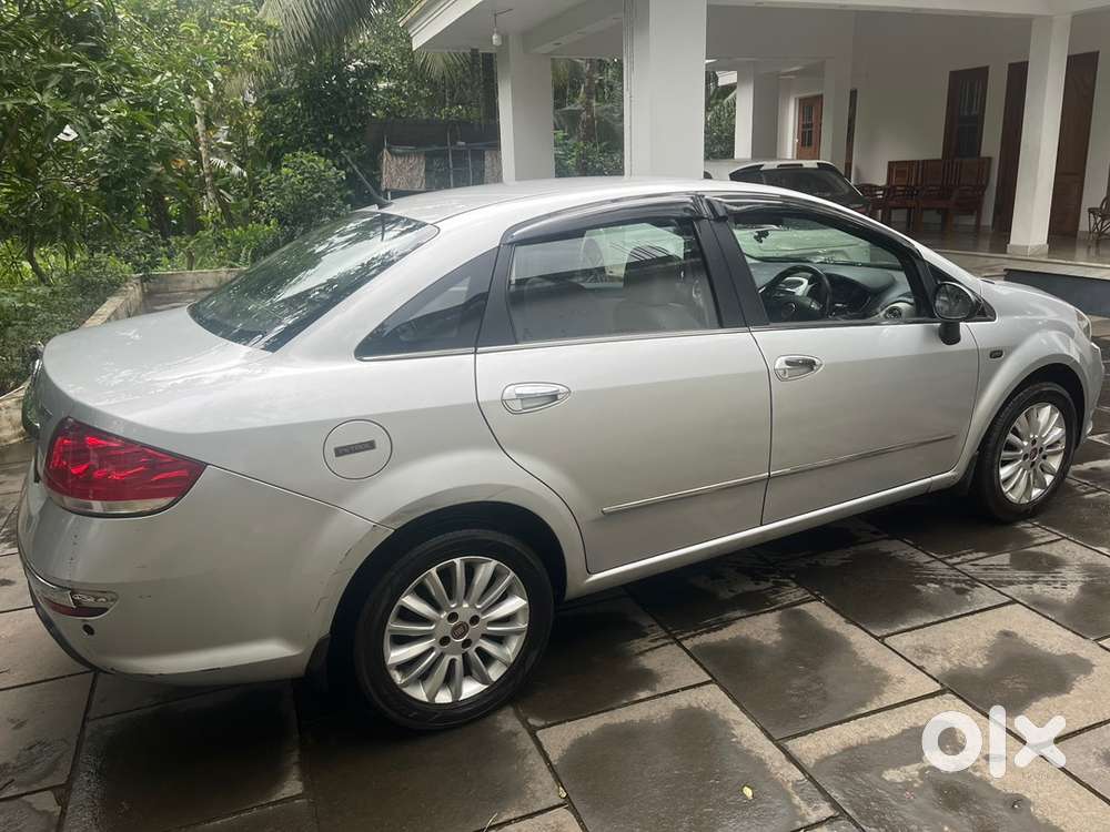 Fiat Linea 2015 Petrol 110000 Km Driven