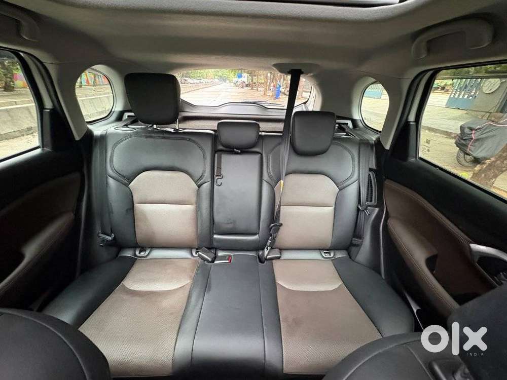 Toyota Urban Cruiser Hyryder 1.5 V Hybrid, 2025, Petrol