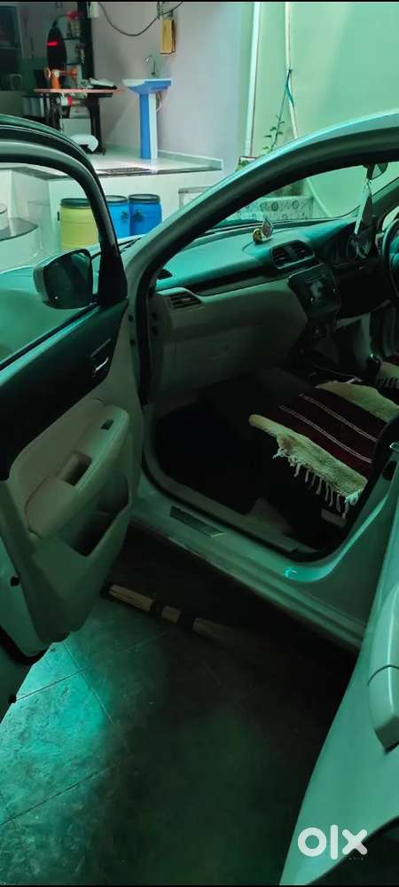 Maruti Suzuki Swift Dzire 2017