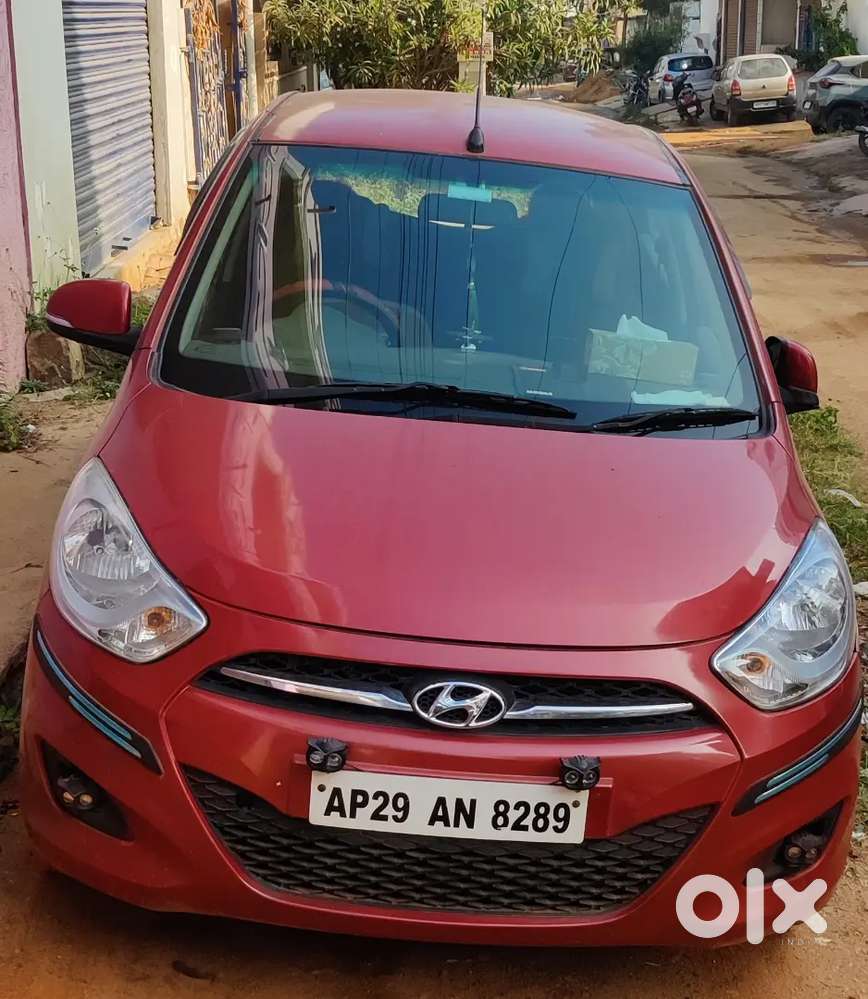Hyundai I10 2011 Petrol 72000 Km Driven