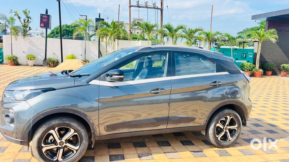 Tata Nexon Xz Plus Luxs, 2022, Petrol