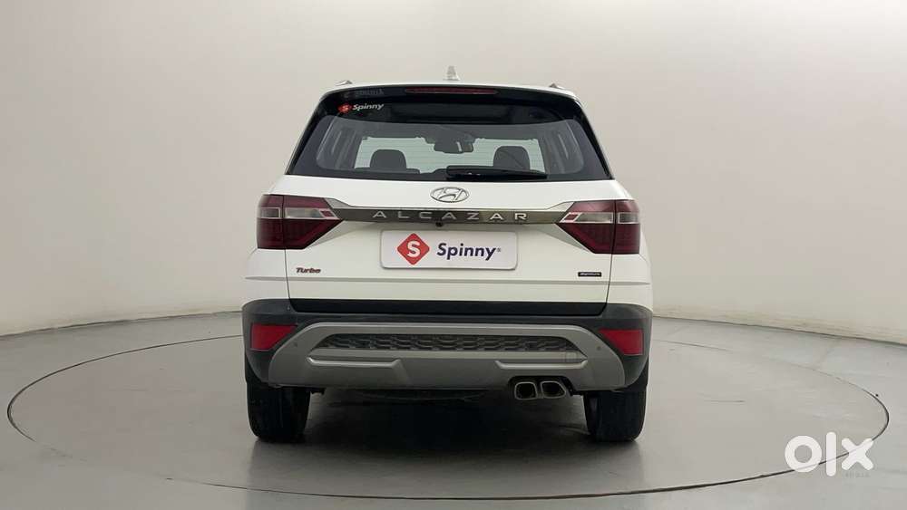 Hyundai Alcazar Signature (o) 6 Str 1.5 Petrol Dct, 2023, Petrol