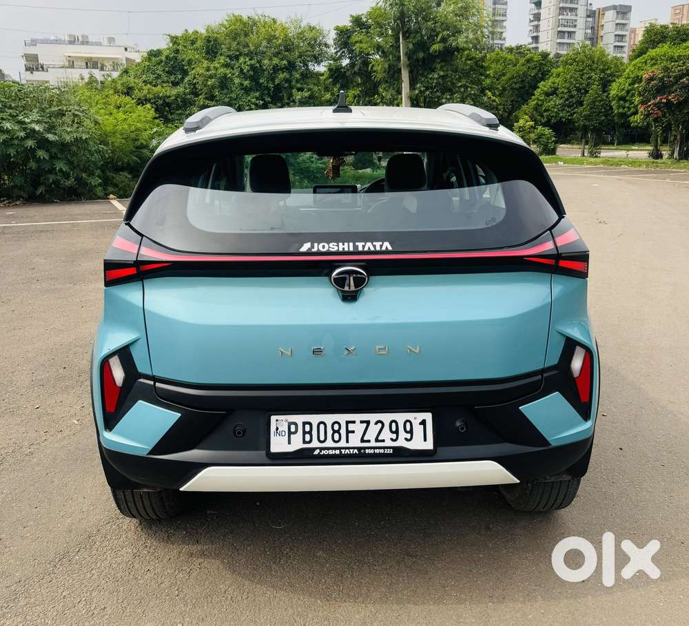 Tata Nexon Creative 1.2 Revotron Petrol 7dca Dt, 2025, Petrol