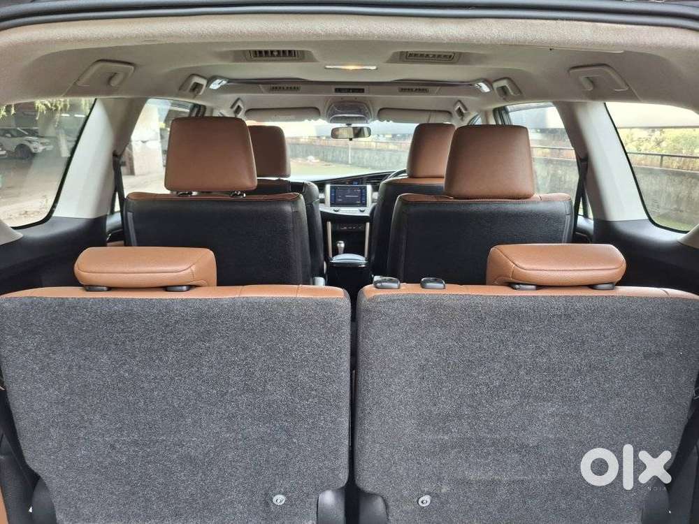 Toyota Innova Crysta 2.8z Automatic, 2018, Diesel