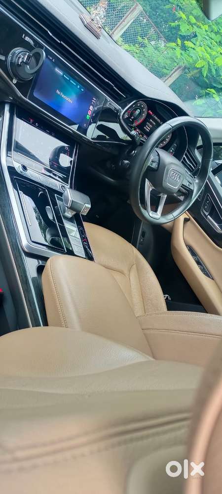 Audi Q7 3.0 Technology 55 Tfsi, 2023, Cng & Hybrids