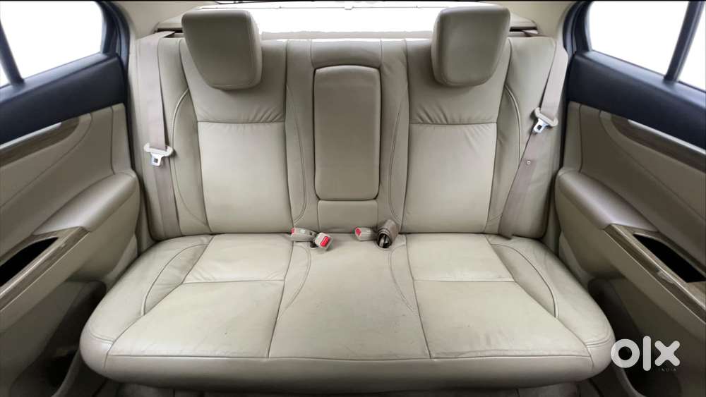 Maruti Suzuki Ciaz 1.5 Alpha Shvs Amt, 2019, Petrol