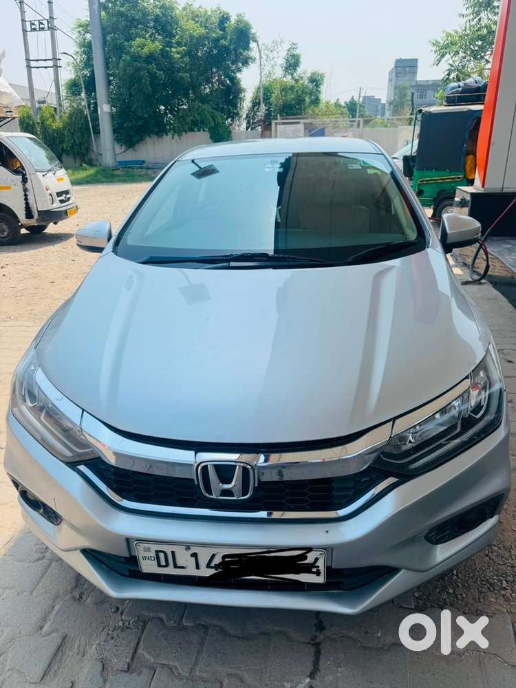 Honda City 2018 Cng & Hybrids 46000 Km Driven With Service Record
