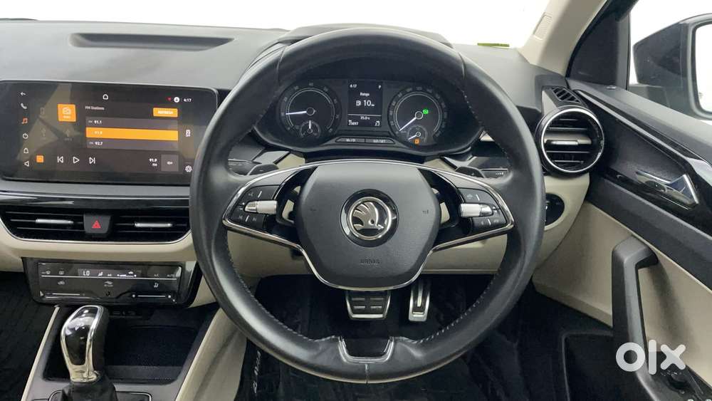 Skoda Slavia Ambition 1.0l Tsi At, 2024, Petrol