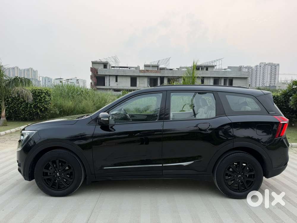 Mahindra Xuv700 2.2 Ax 7 Diesel At Luxury Pack Str, 2025, Diesel