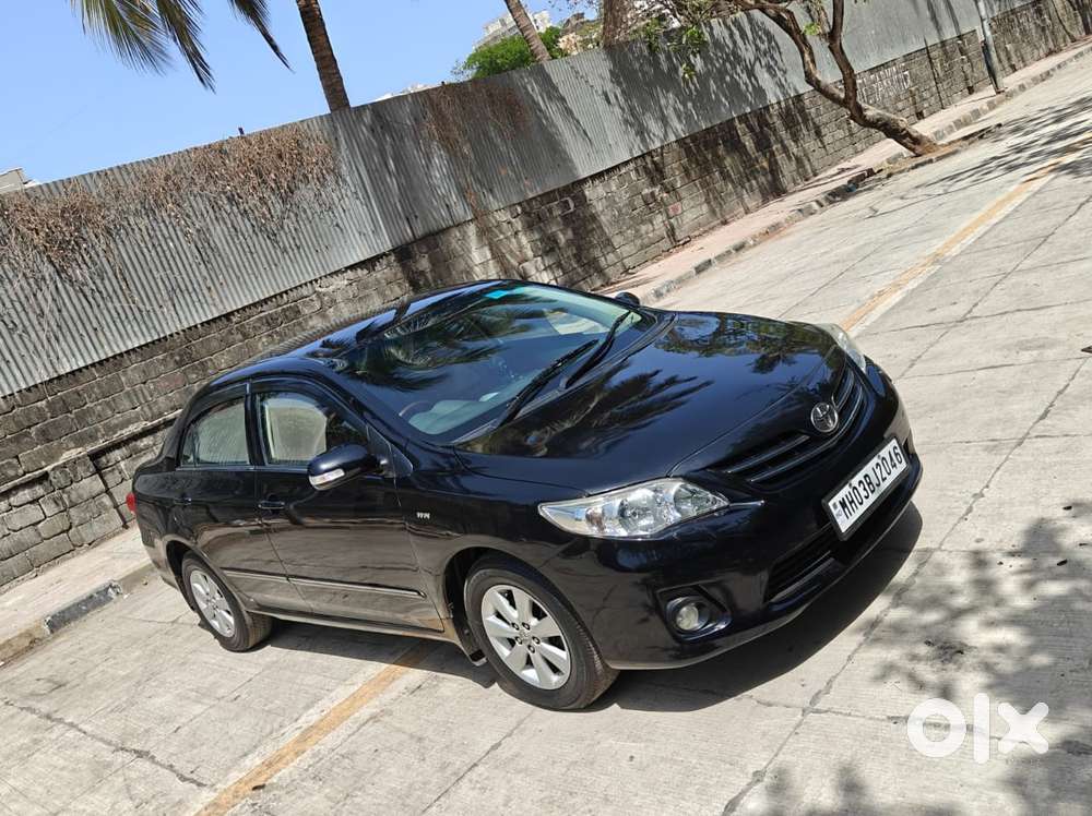 Toyota Corolla Altis [ ] 1.8 Vl At, 2013, Petrol