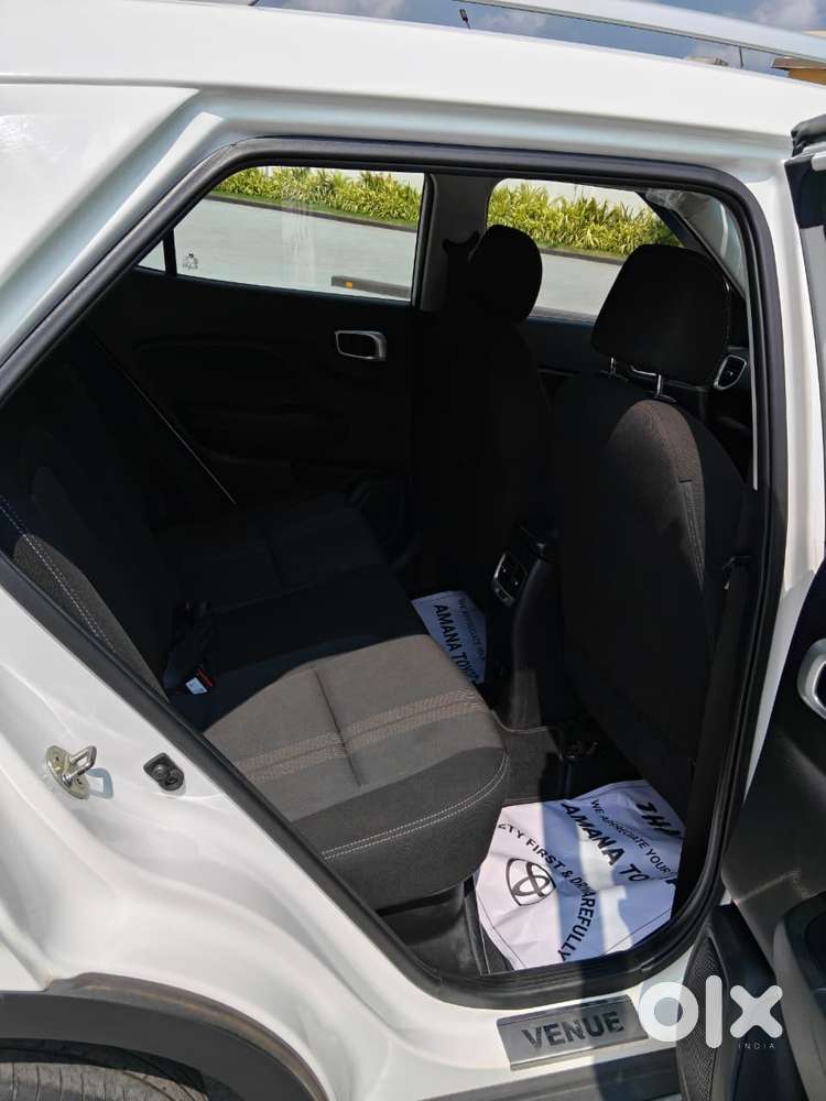 Hyundai Venue S 1.2 Petrol, 2020, Petrol