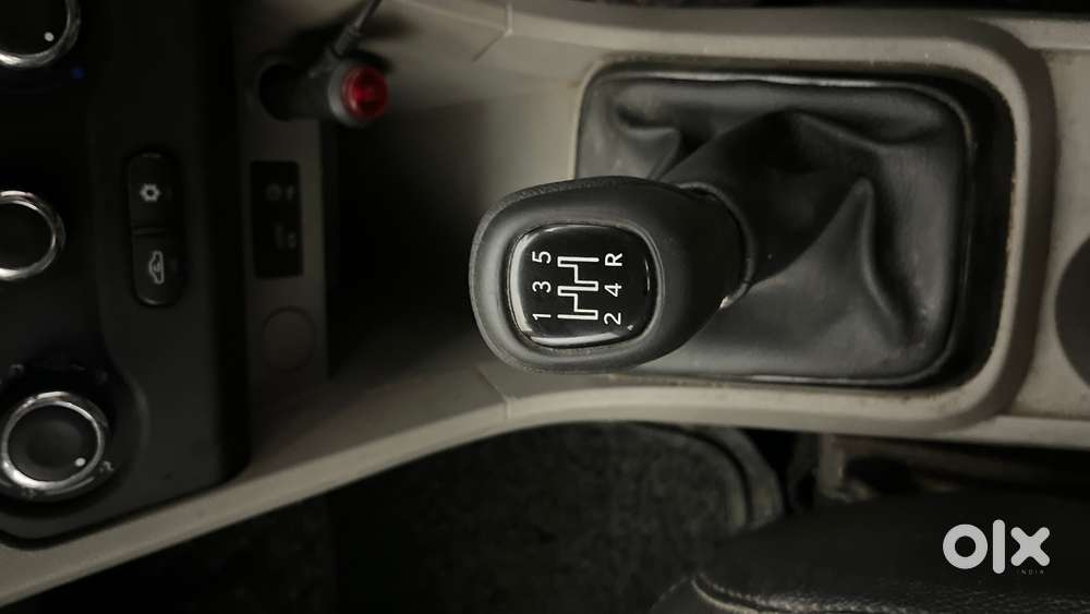Tata Tiago 1.2 Revotron Xz, 2018, Petrol