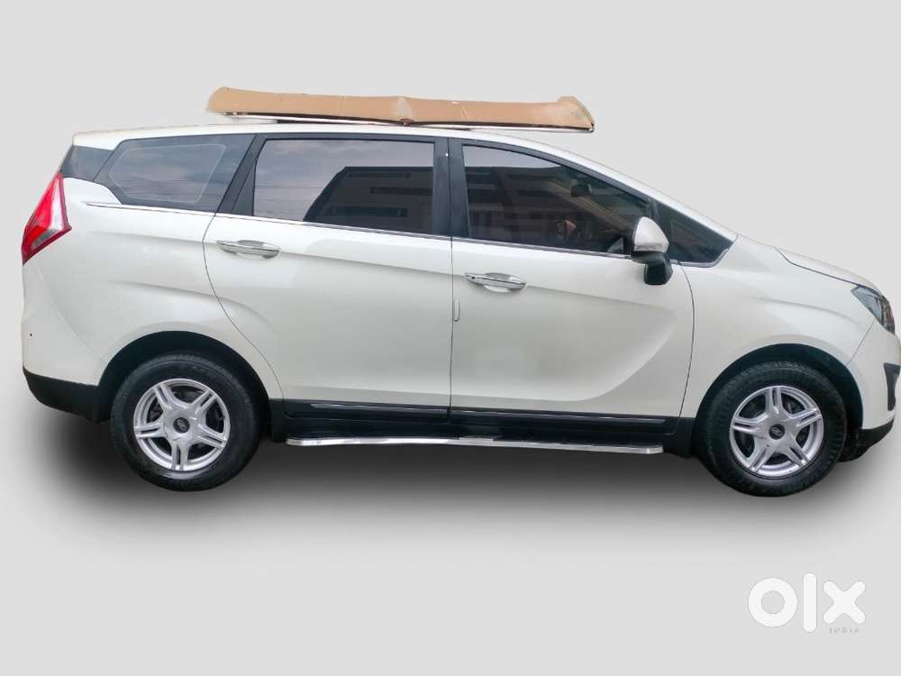 Mahindra Marazzo M6 8str, 2019, Diesel