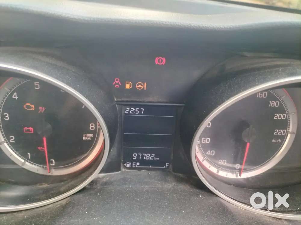 Maruti Swift Lxi 2018