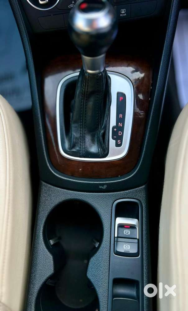 Audi Q3 35 Tdi Premium Plus + Sunroof, 2019, Diesel
