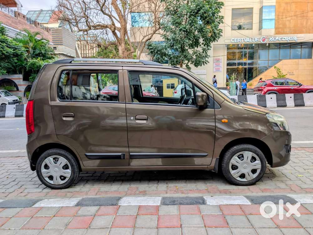 Maruti Suzuki Wagon R 1.0 Vxi Amt, 2016, Petrol