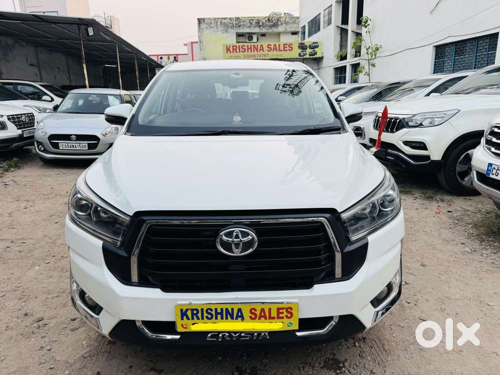 Toyota Innova Crysta 2.4 V 8 Str, 2025, Diesel
