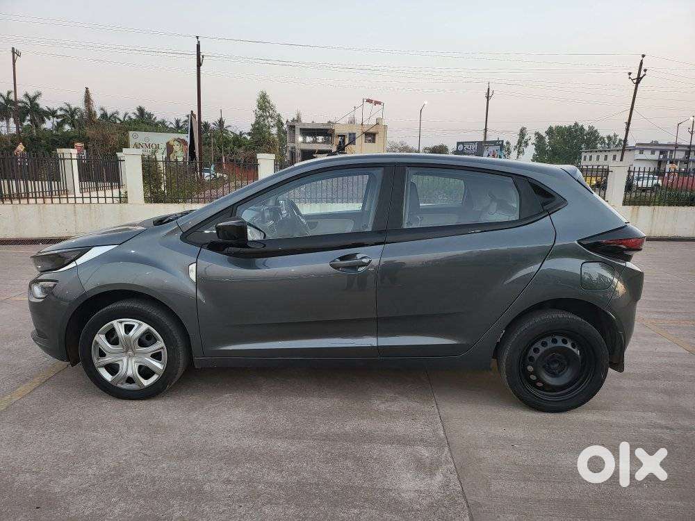 Tata Altroz 1.2 Xt, 2022, Petrol