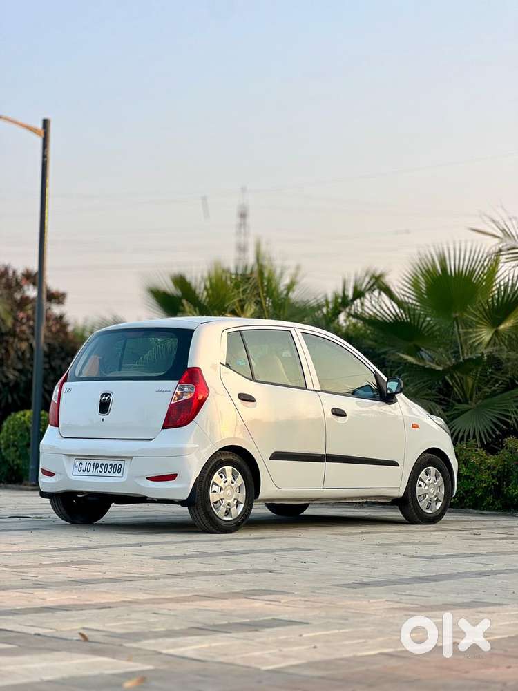 Hyundai I10 1.1 Magna(o), 2016, Cng & Hybrids