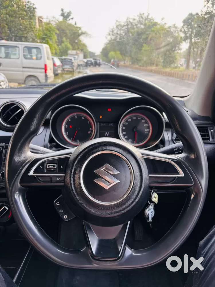 Maruti Suzuki Swift Amt Vxi, 2019, Petrol