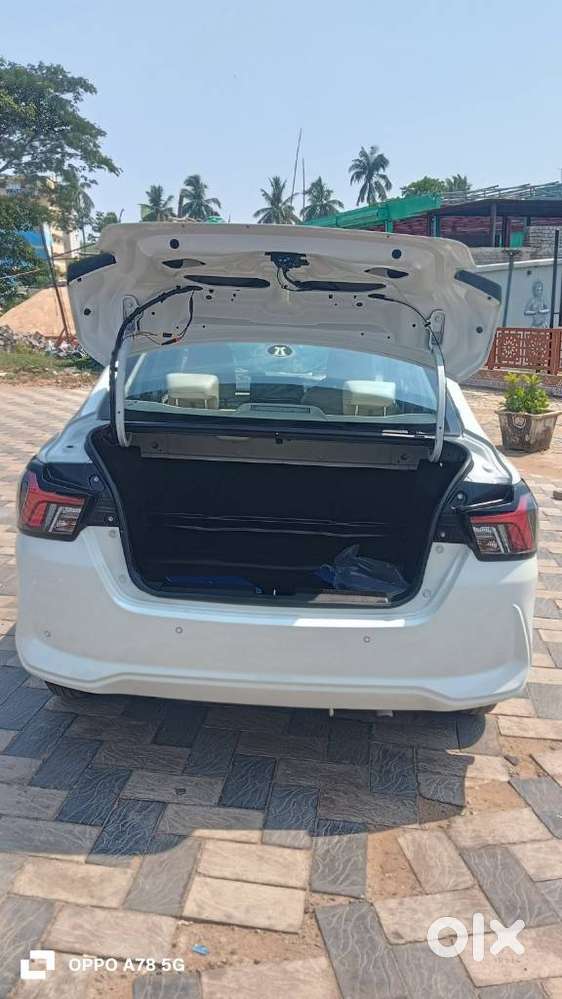 Maruti Suzuki Dzire 1.2 Vxi, 2025, Petrol
