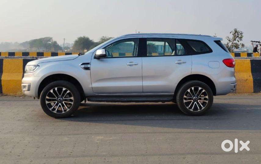 Ford Endeavour 2017 Diesel 90000 Km Driven