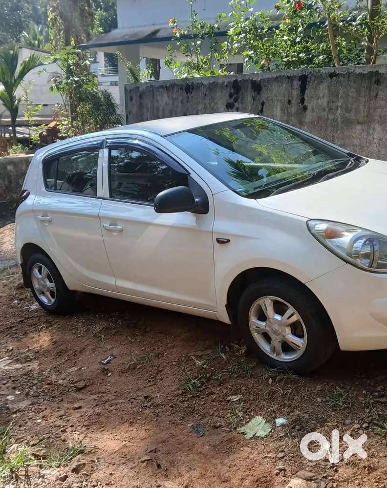 Hyundai I20 2011 Diesel 151000 Km Driven
