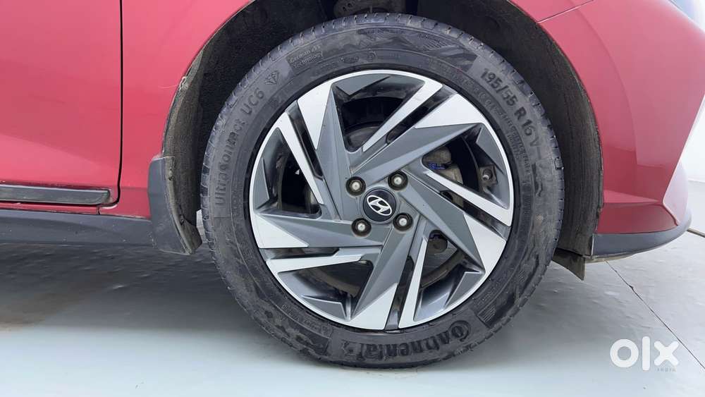 Hyundai I20 Asta (o) 1.2 Ivt, 2022, Petrol
