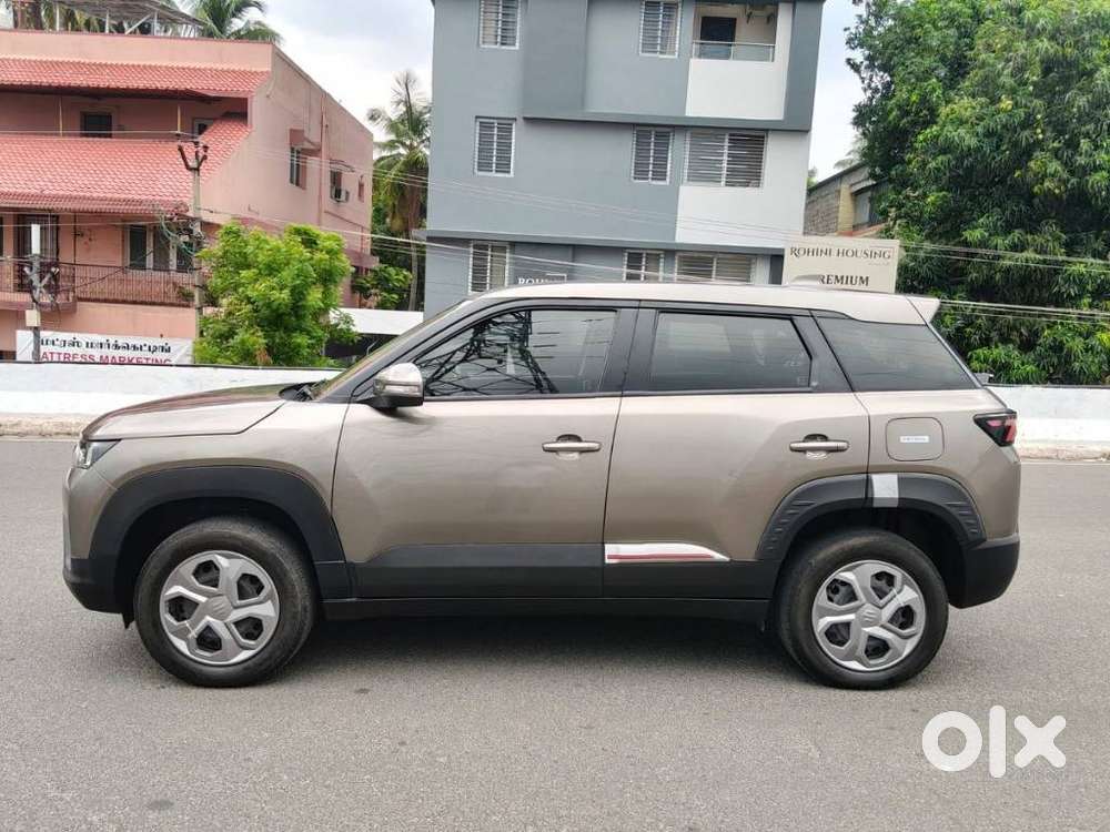 Maruti Suzuki Brezza 1.5 Vxi Smart Hybrid, 2024, Petrol