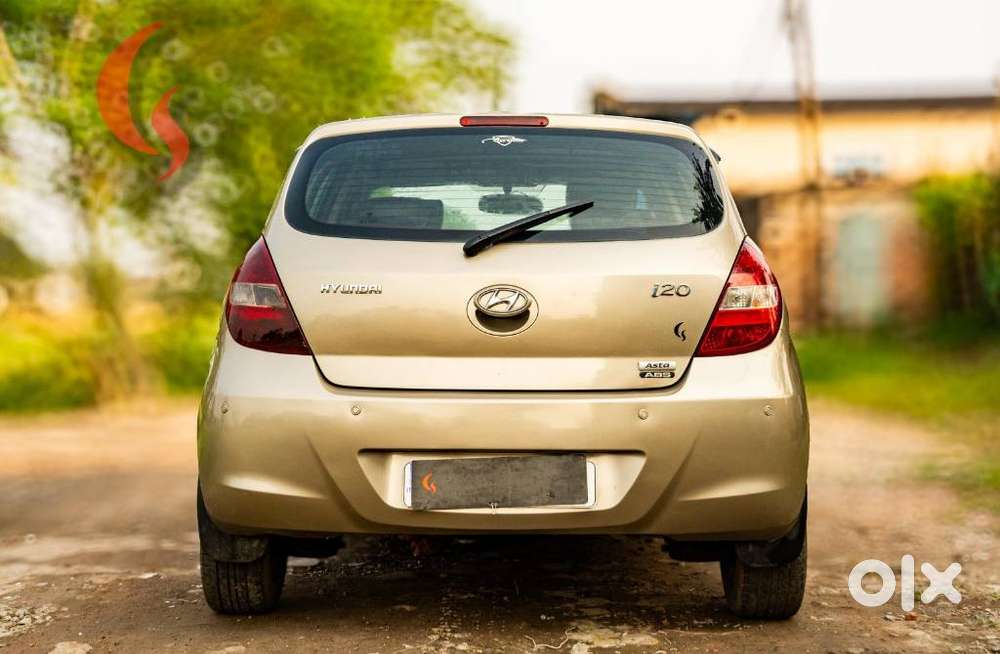 Hyundai I20 Sportz 1.2 Bs-iv, 2011, Petrol