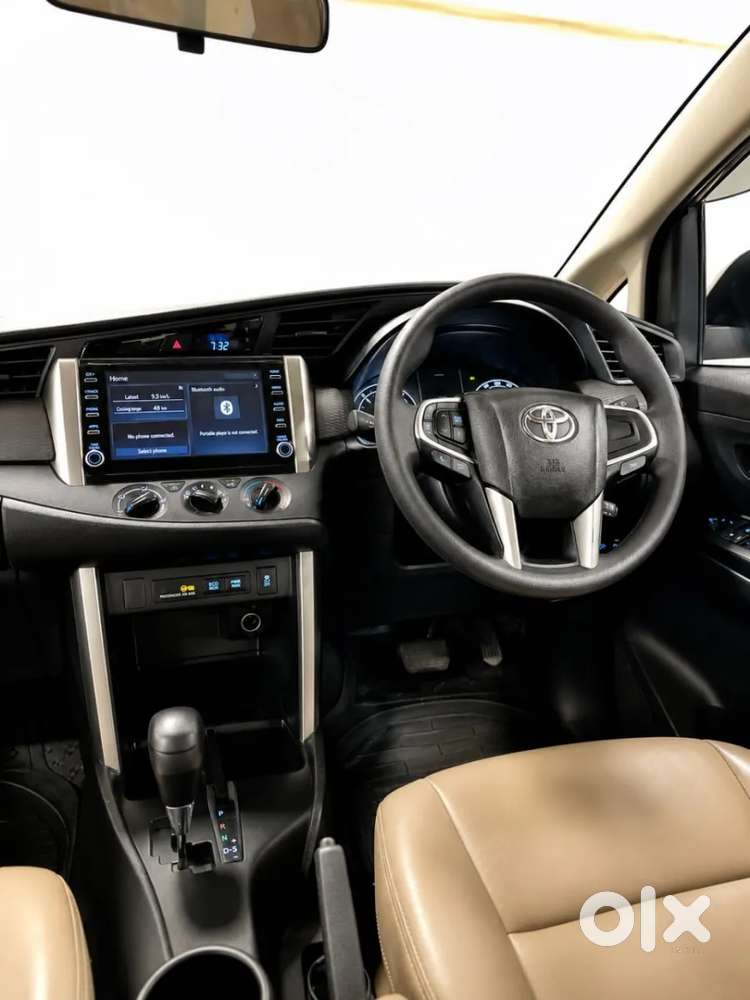 Toyota Innova Crysta [2020-ongoing] 2.4 Gx At 8 Str, 2022, Diesel