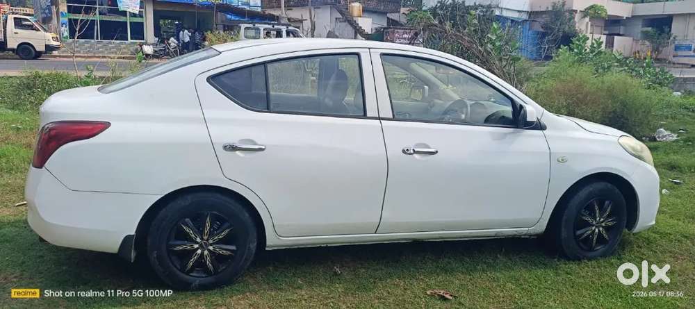 Nissan Sunny 2012 Diesel 220000 Km Driven