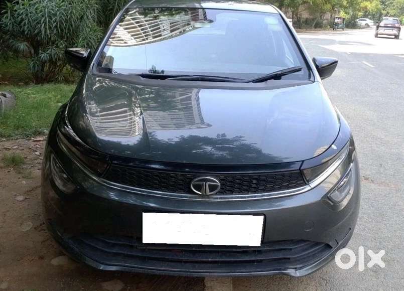 Tata Altoz Petrol Automatic 2023