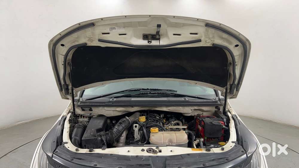 Tata Hexa 2.2 Xe 4x2 7 Str, 2018, Diesel