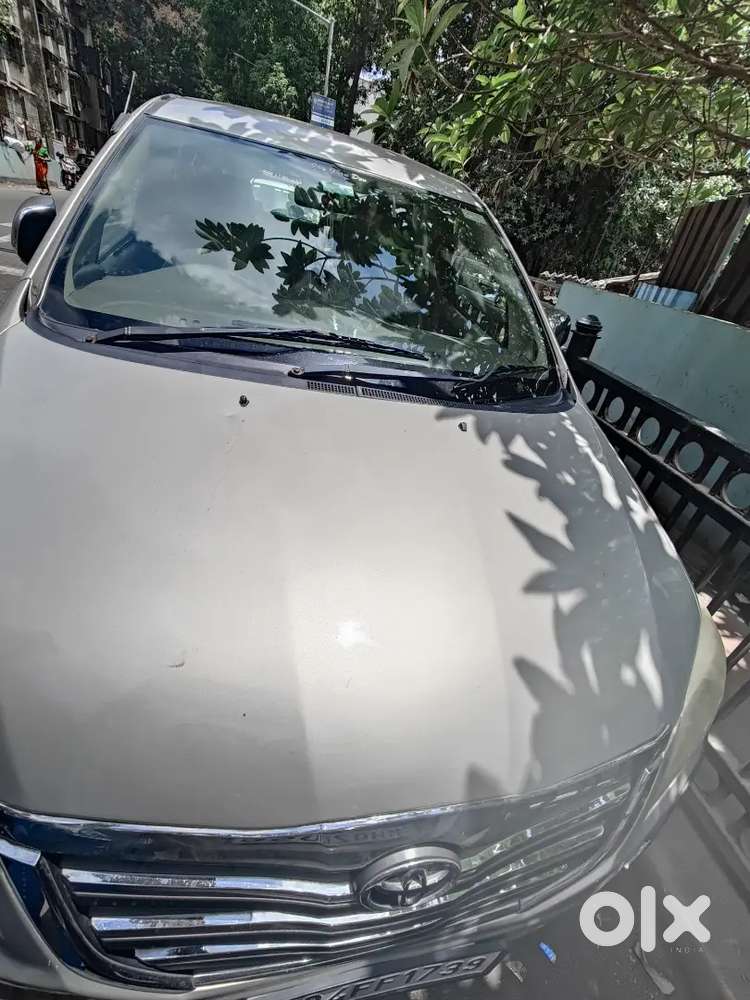 Toyota Innova 2012 Diesel 2nd Owner