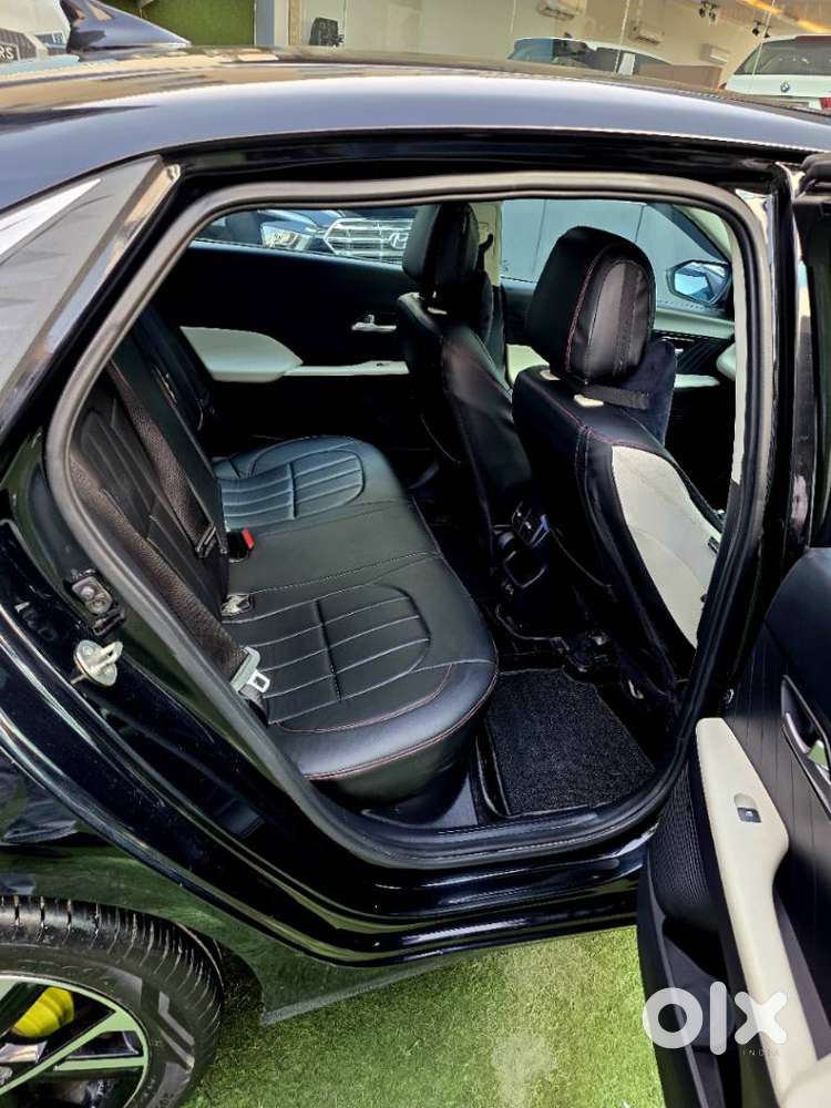 Hyundai Verna Sx Petrol At, 2023, Petrol