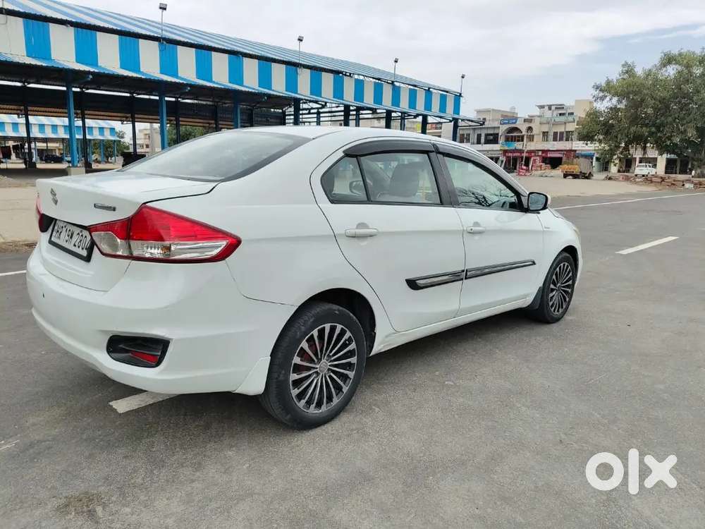 Maruti Suzuki Ciaz 2017 Diesel 130000 Km Driven All Documents Complete