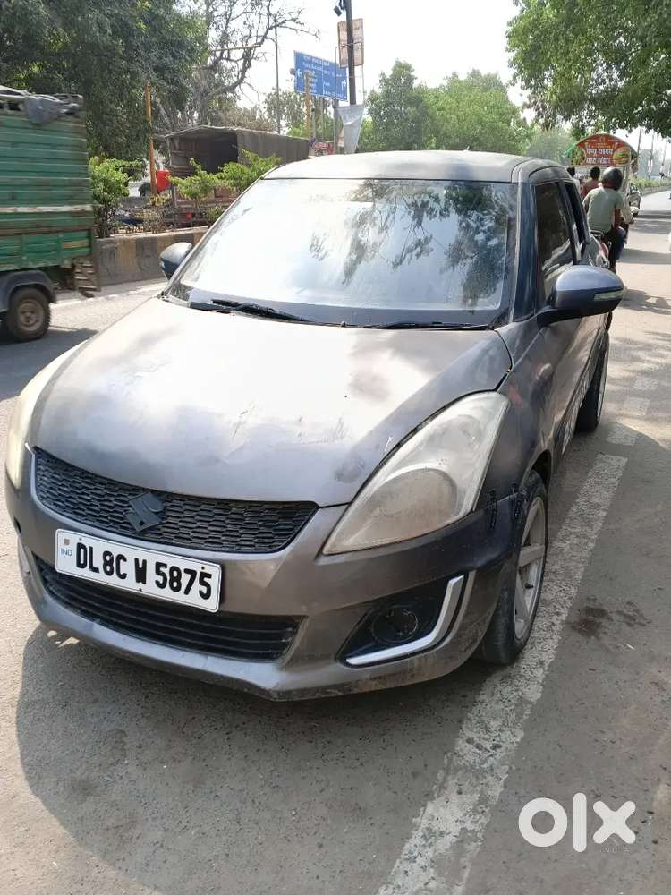 Maruti Suzuki Swift 2012 Petrol 70000 Km Driven