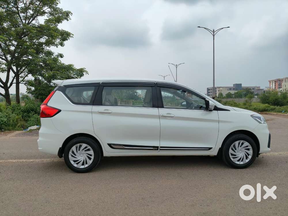 Maruti Suzuki Ertiga 1.5 Vxi, 2023, Petrol