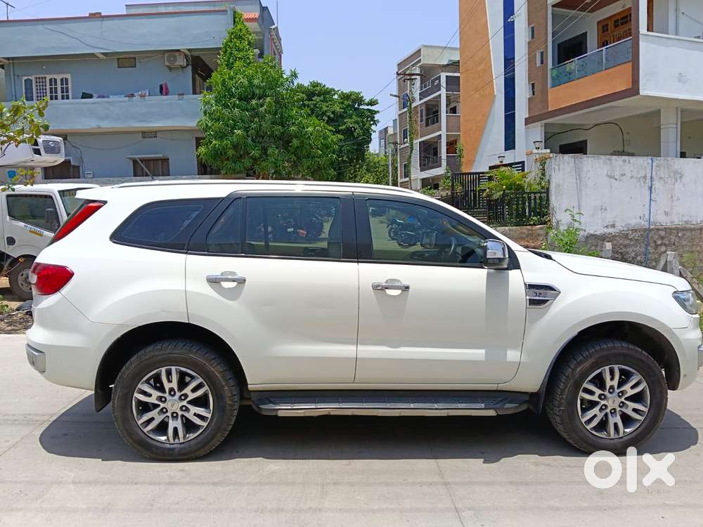 Ford Endeavour 3.2 Titanium 4x4 At, 2018, Diesel