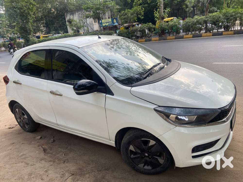 Tata Tiago Petrol Manual 2023