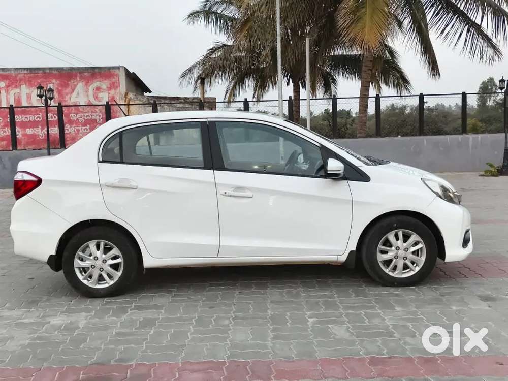 Honda Amaze 2016 Manufactured 2017 Registered