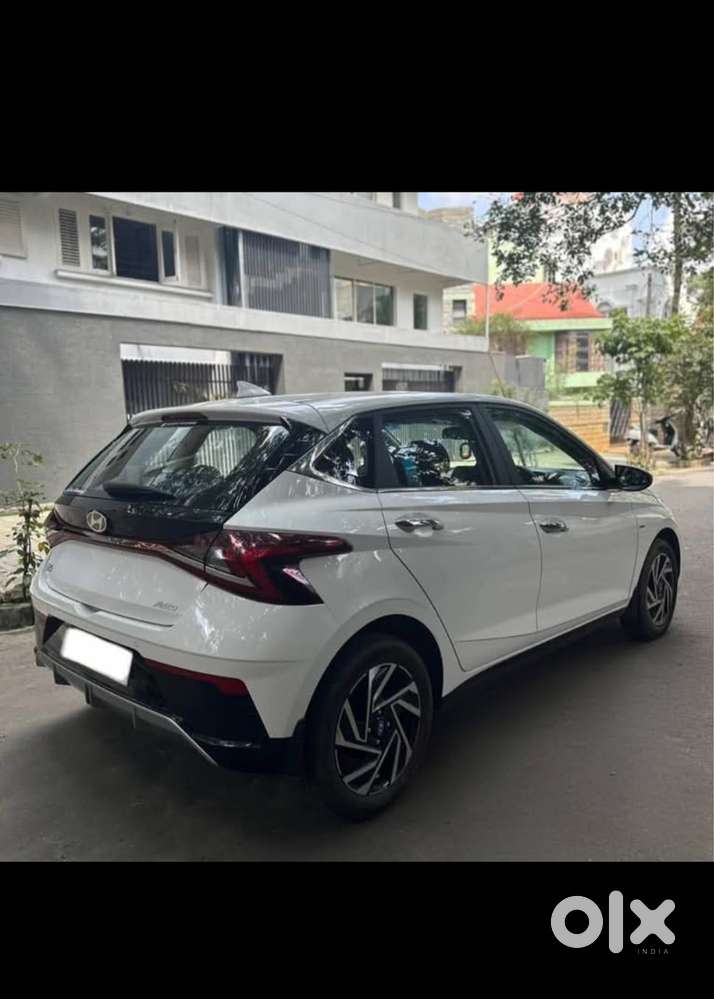 Hyundai New I20 1.2 Asta (o) Ivt, 2024, Petrol