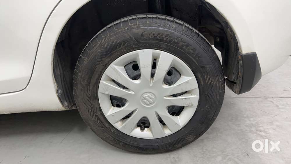 Maruti Suzuki Swift Dzire Vxi At Optional, 2012, Petrol