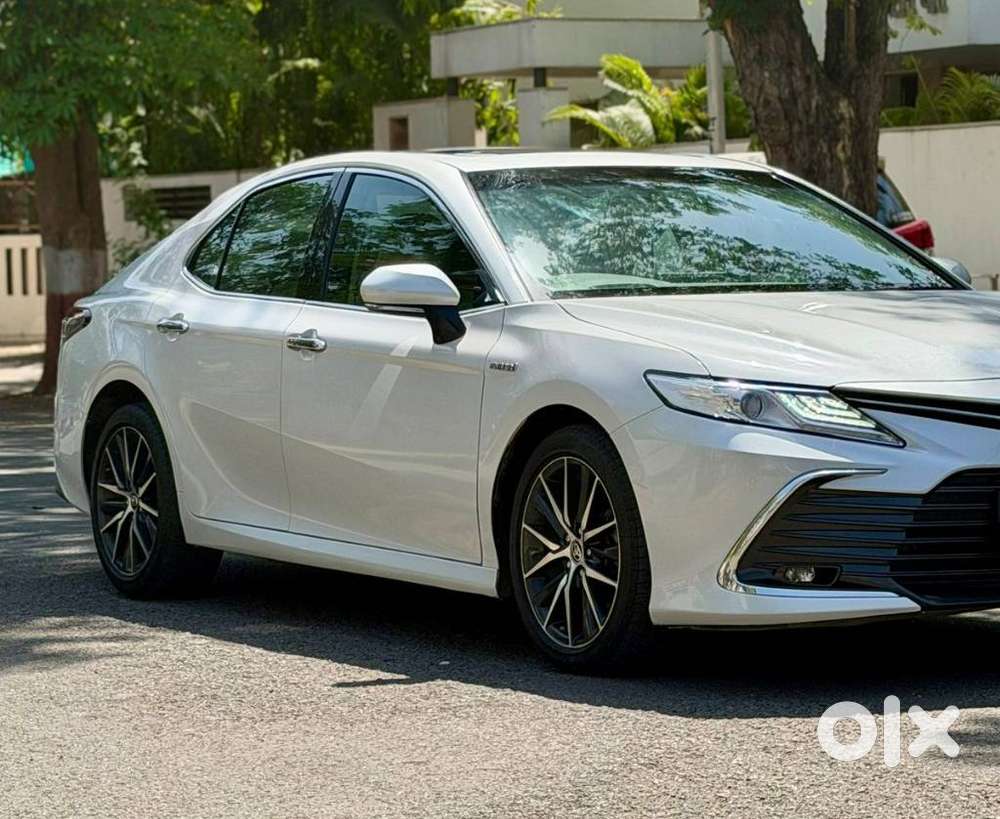 Toyota Camry 2.5 Hybrid, 2024, Petrol